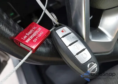 2017 Nissan Rogue Sport Sv z USA, uszkodzony, nr VIN JN1BJ1CP5HW030515